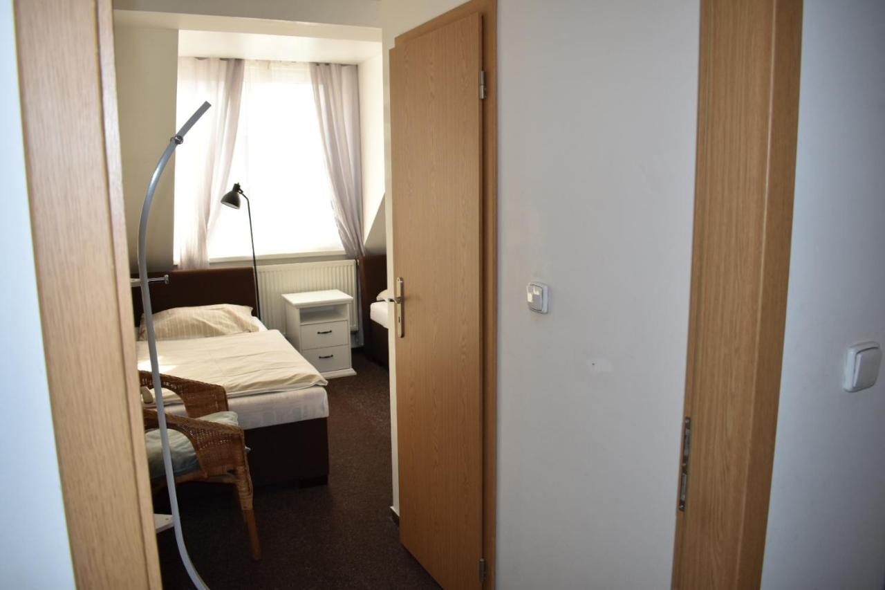 Penzion Na Jízdárně Stary Plzenec Exterior foto