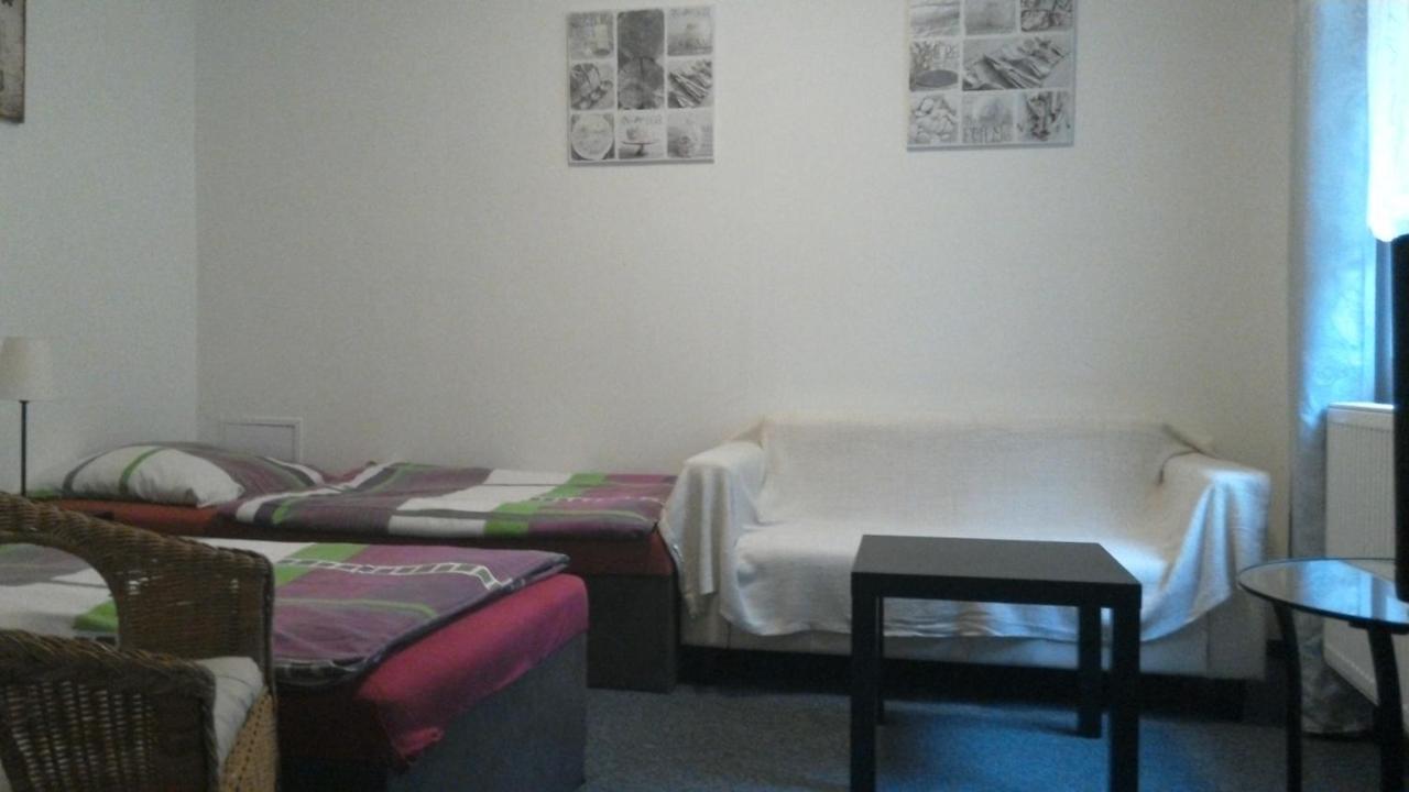 Penzion Na Jízdárně Stary Plzenec Exterior foto
